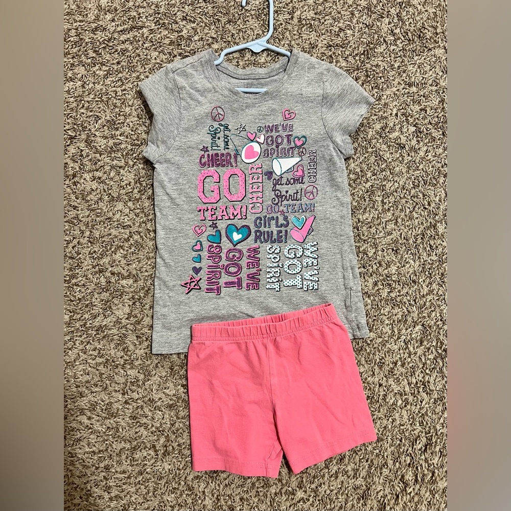 2 PC Girls 5/6 Cheerleader Graphic Tee and Pink Shorts
